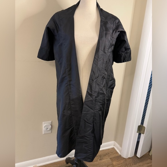 Cachet chic black formal shawl size small - Picture 2 of 9